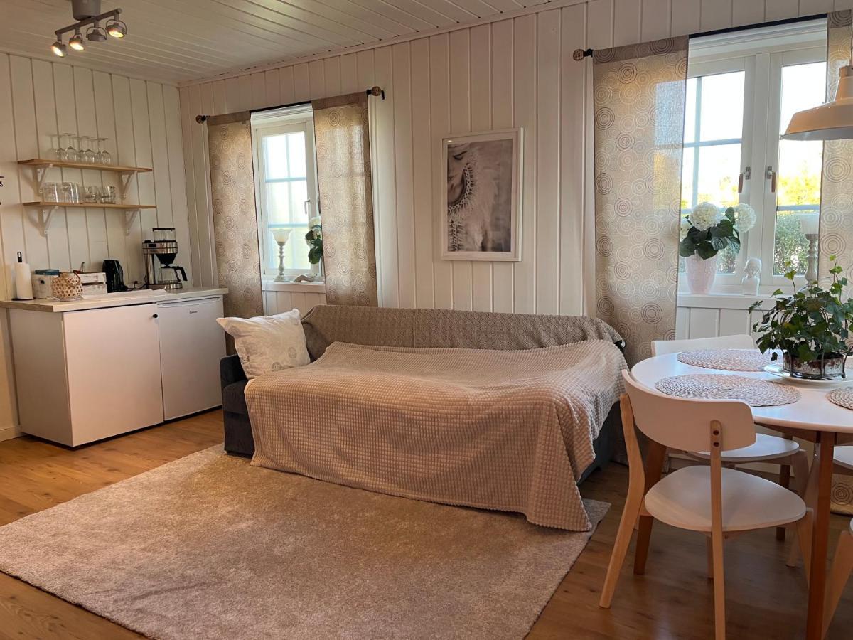 Lilla Groena Huset Pa Garden Härnösand Exteriér fotografie